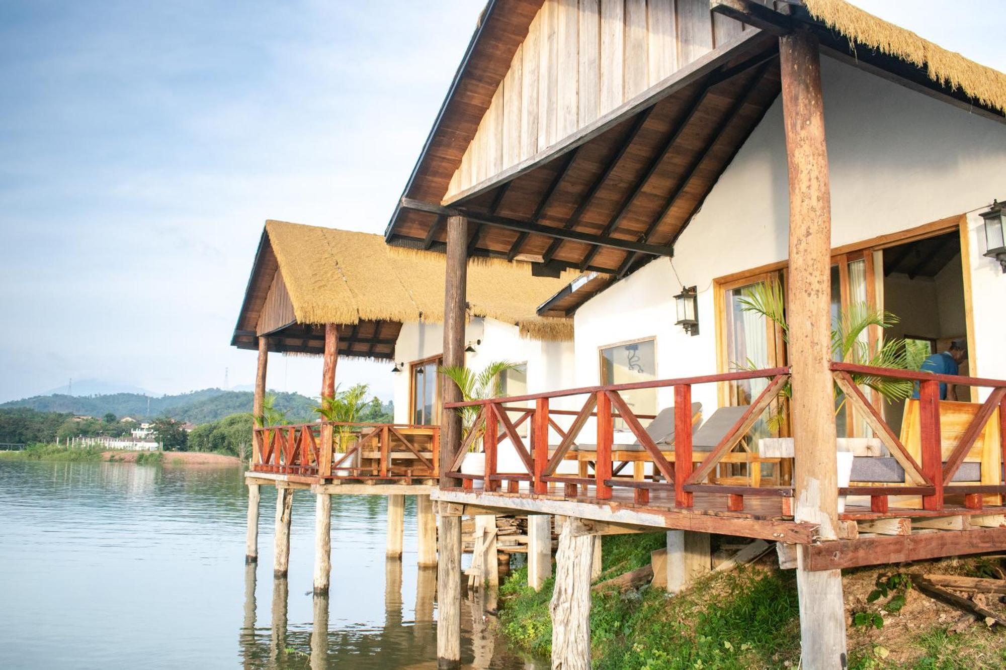 Sunset Nam Ngum Resort Vang Vieng Zewnętrze zdjęcie