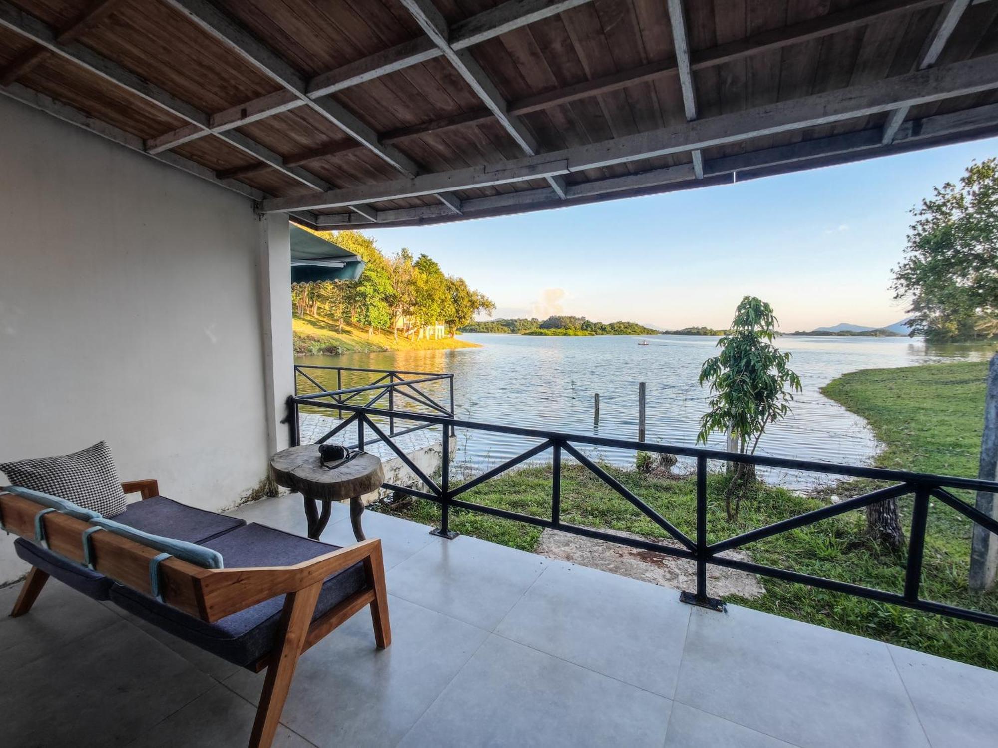 Sunset Nam Ngum Resort Vang Vieng Zewnętrze zdjęcie